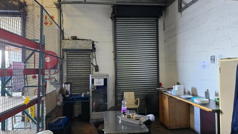 To Let commercial Property for Rent in Brackenfell Central Western Cape
